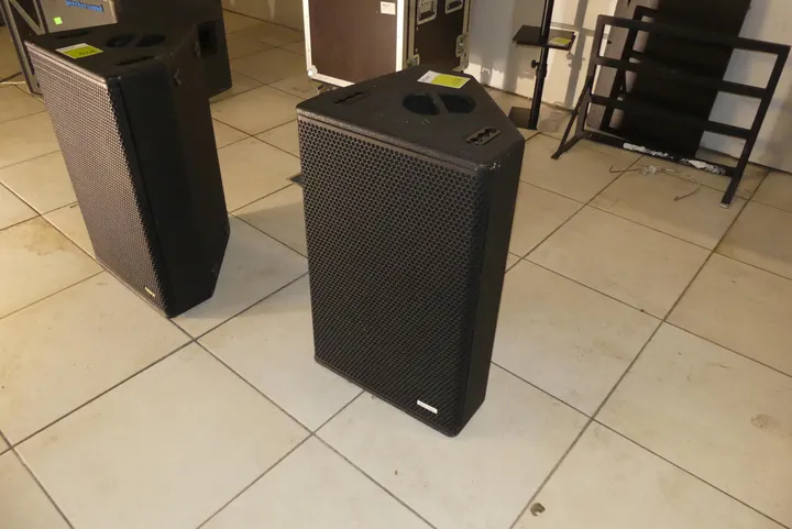 nova - Lautsprecher/Box (Weiche defekt) Modell: VS-15M